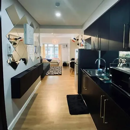 Paris Themed Condo In Bgc Manila Exterior photo