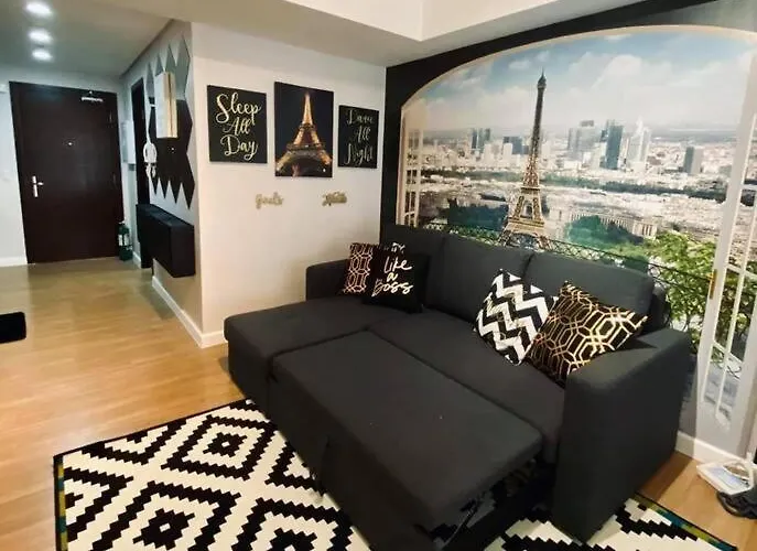 Paris Themed Condo In Bgc